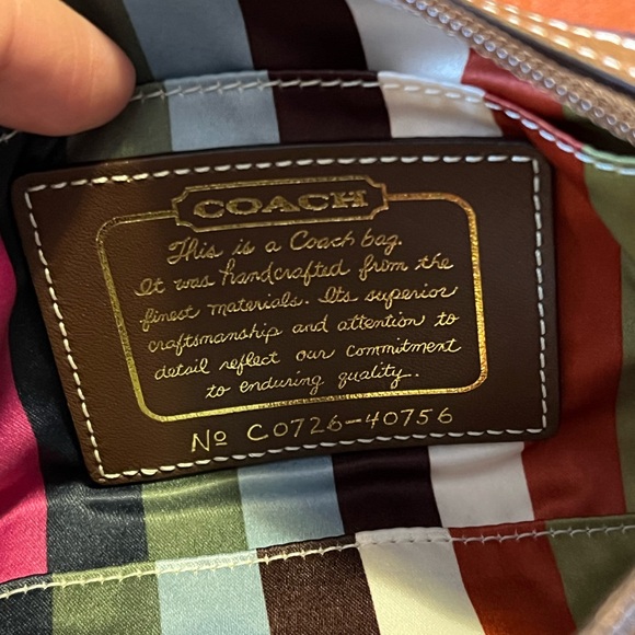 Coach Women’s cosmetic pouch - Picture 3 of 7